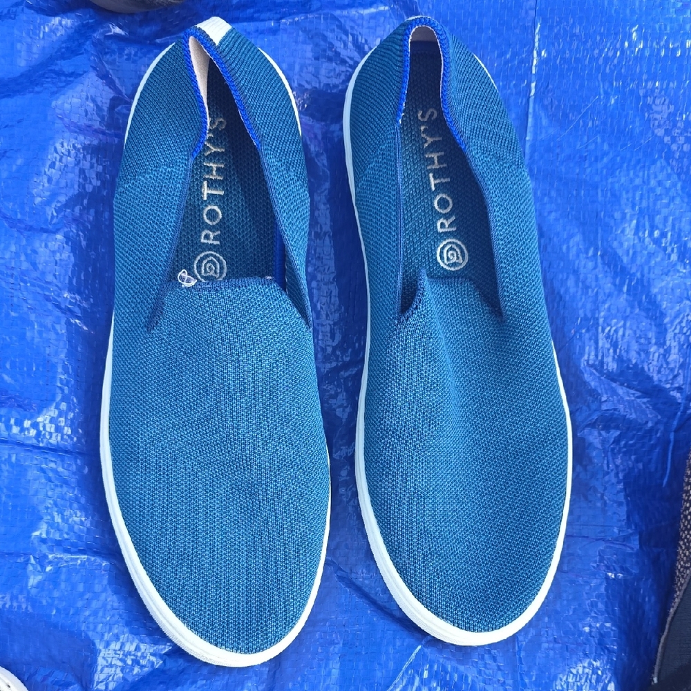 Rothy's Vibrant Blue Knit Slip-Ons